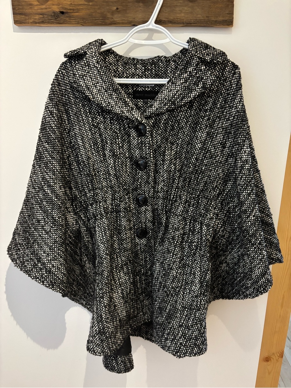 Steve Madden cape